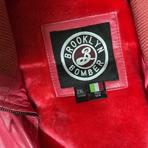 Pink leather jacket - Picture 2 of 3